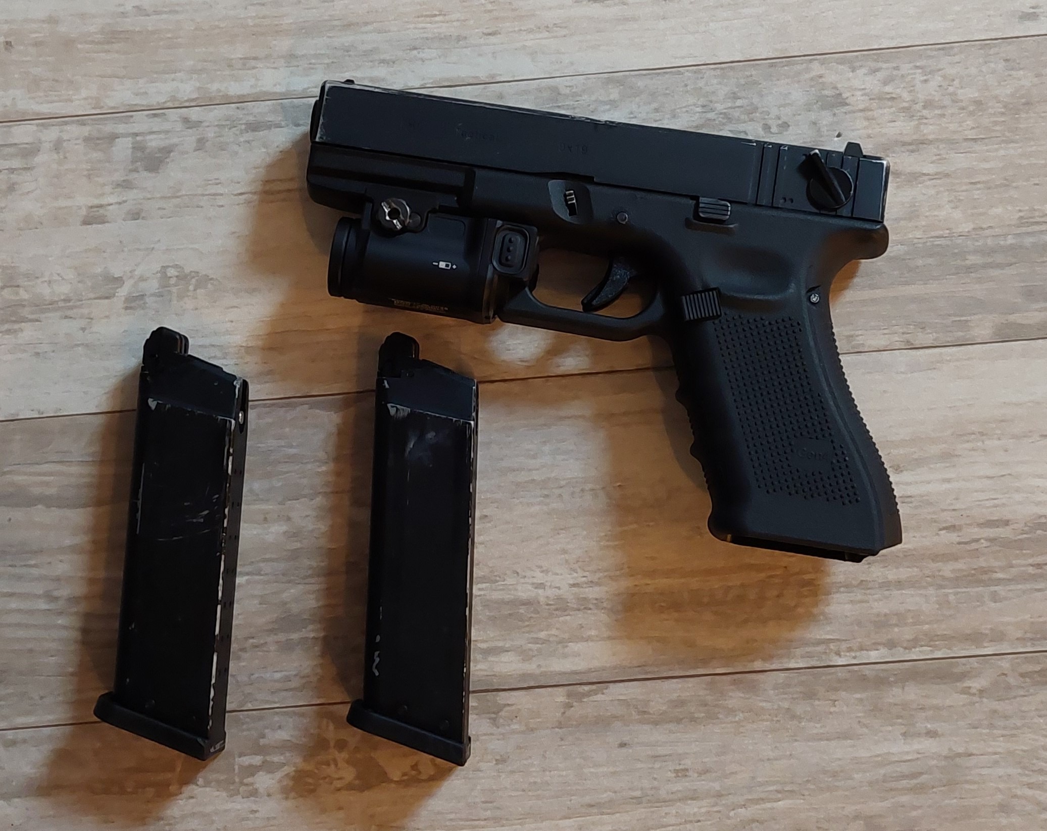 UPGRADED Full Auto WE Glock 18C Airsoft Bazaar