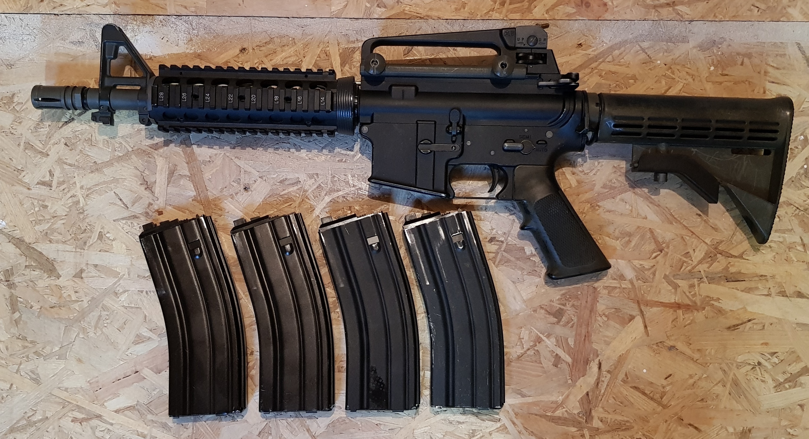 WE M4 GBB met NPAS Airsoft Bazaar