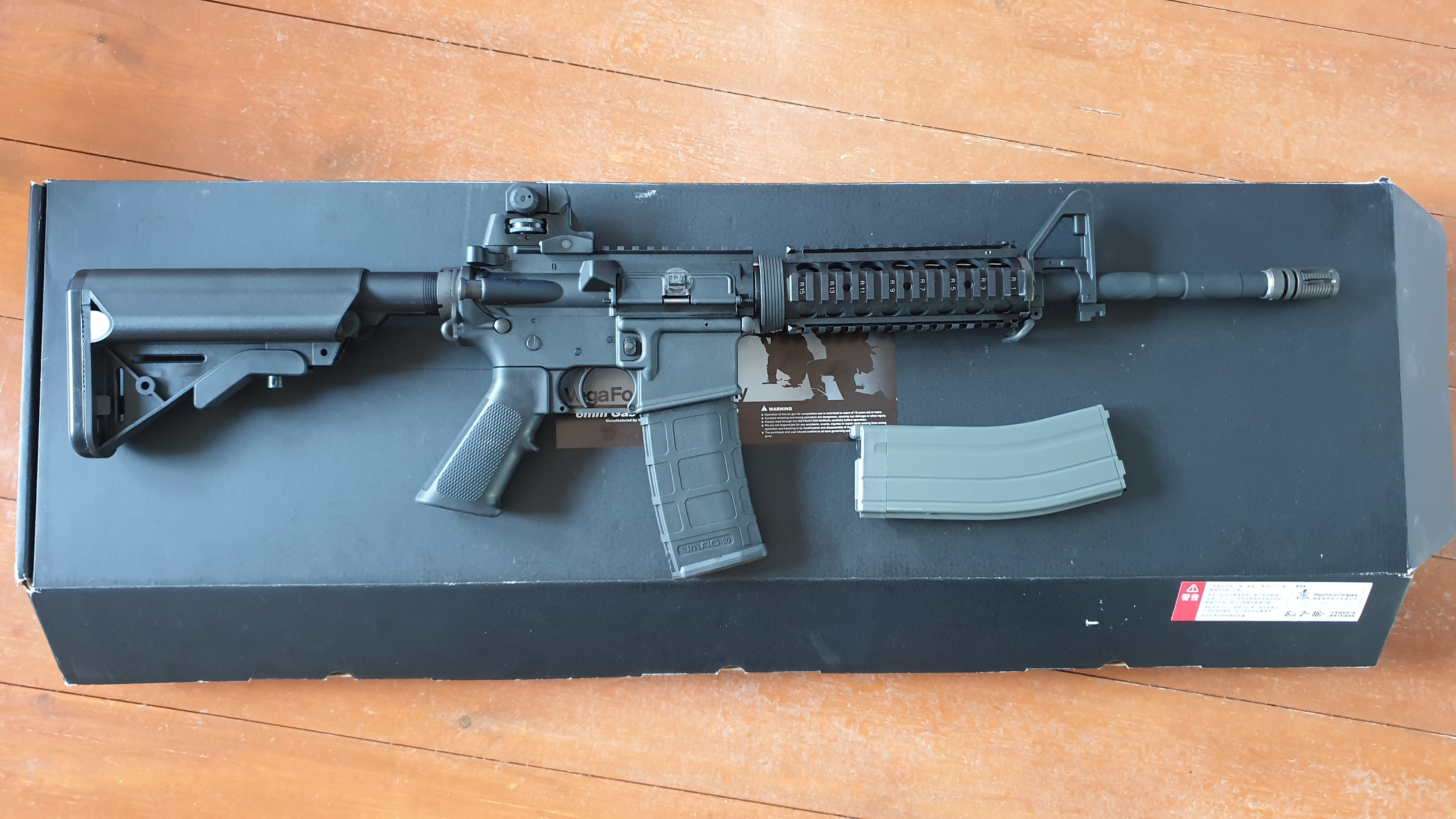 te koop VFC M4/AR15 gas blowback rifle, ongebruikt in doos Airsoft