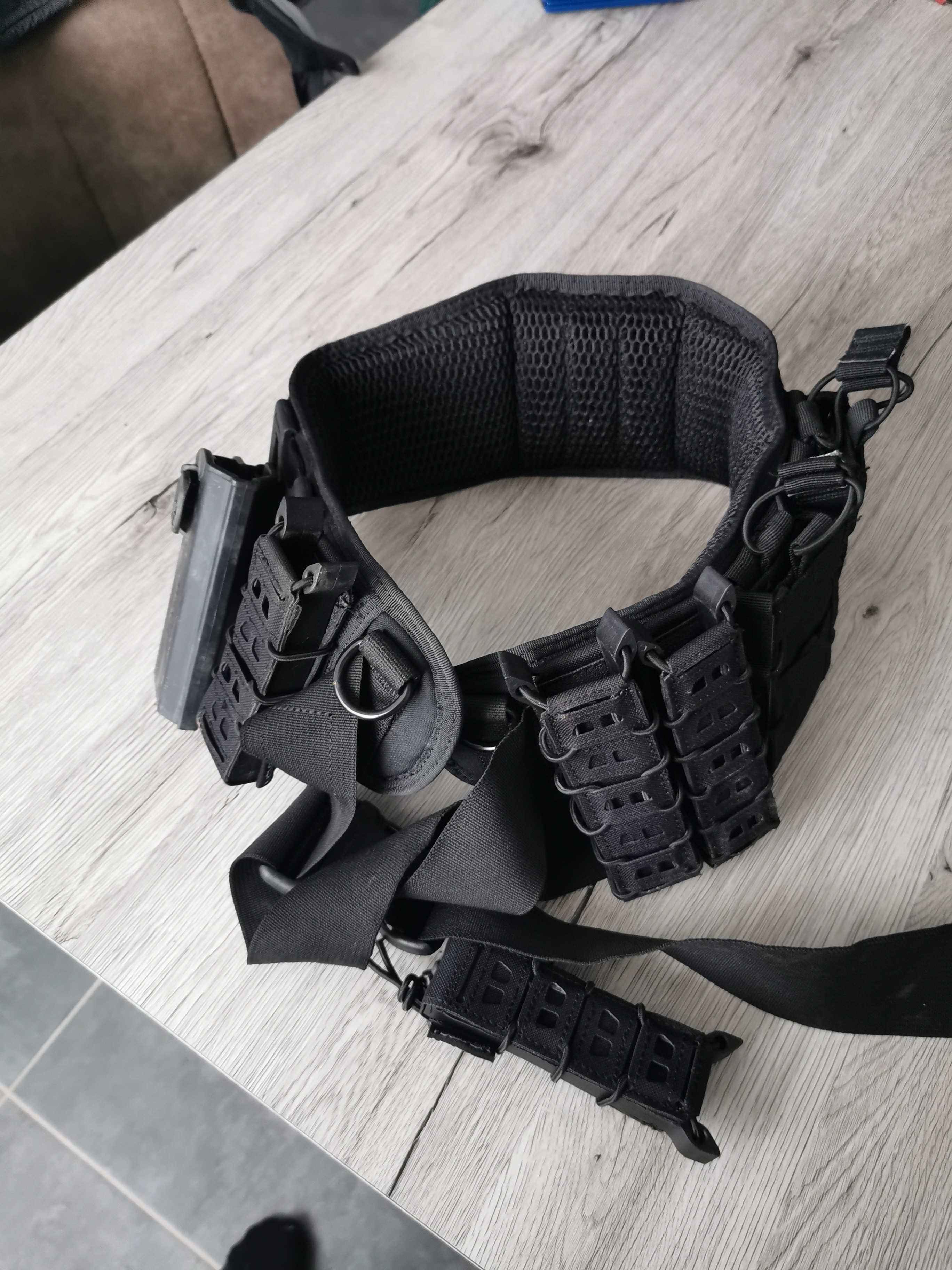 Belt met pouches Airsoft Bazaar